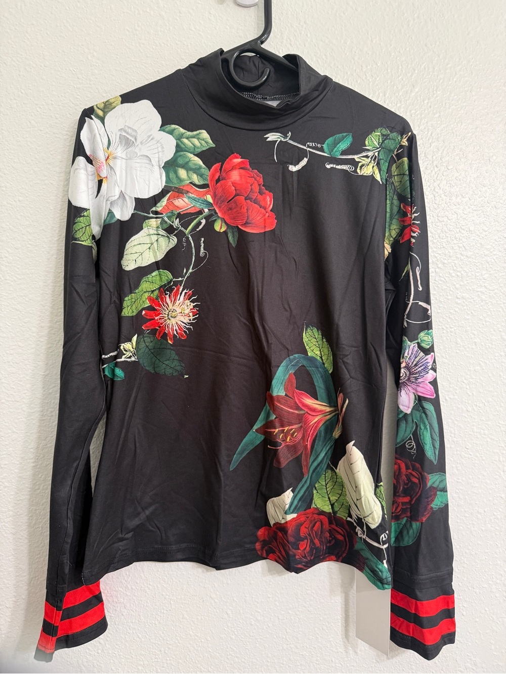 Uoozee Shirt - Womens Large - Floral Black Mock Neck Graphic - Long Sleeve - Picture 4 of 7